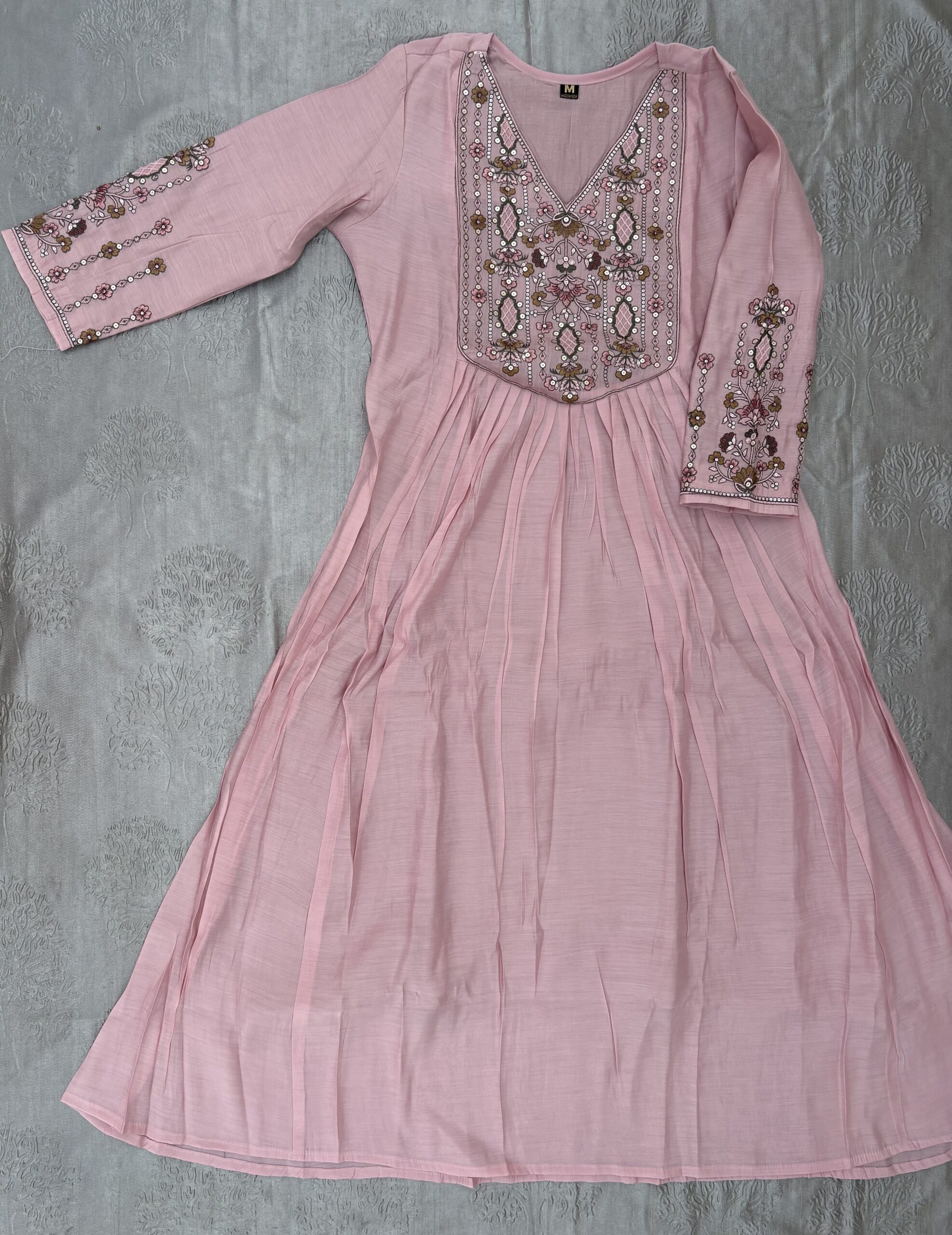 Blush Pink Embroidered Kurta Set for Women with Dupatta - Image 2